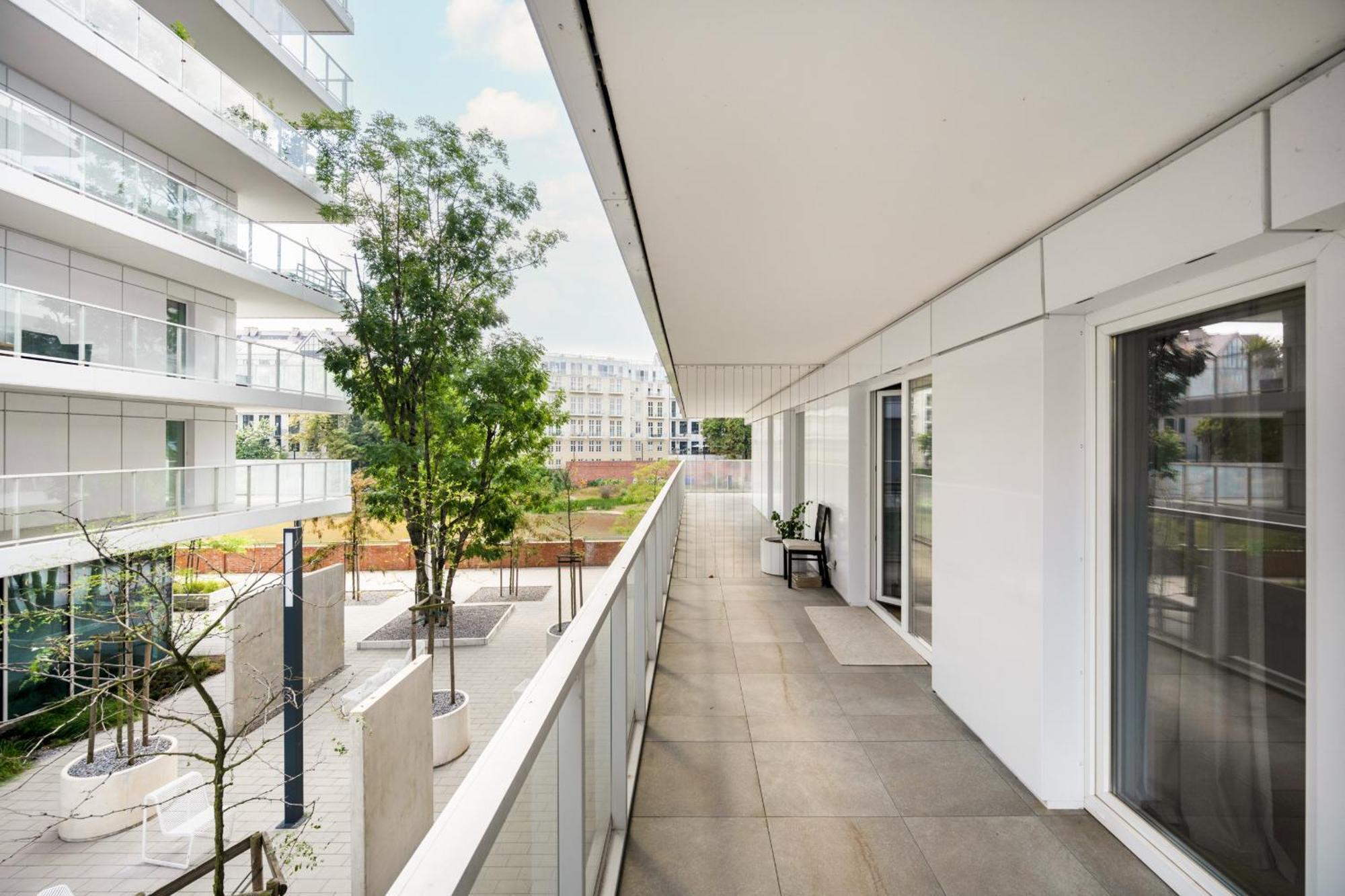 Elegant Apartment With Balcony By The Oder River In Wroclaw By Renters Prestige Exteriér fotografie